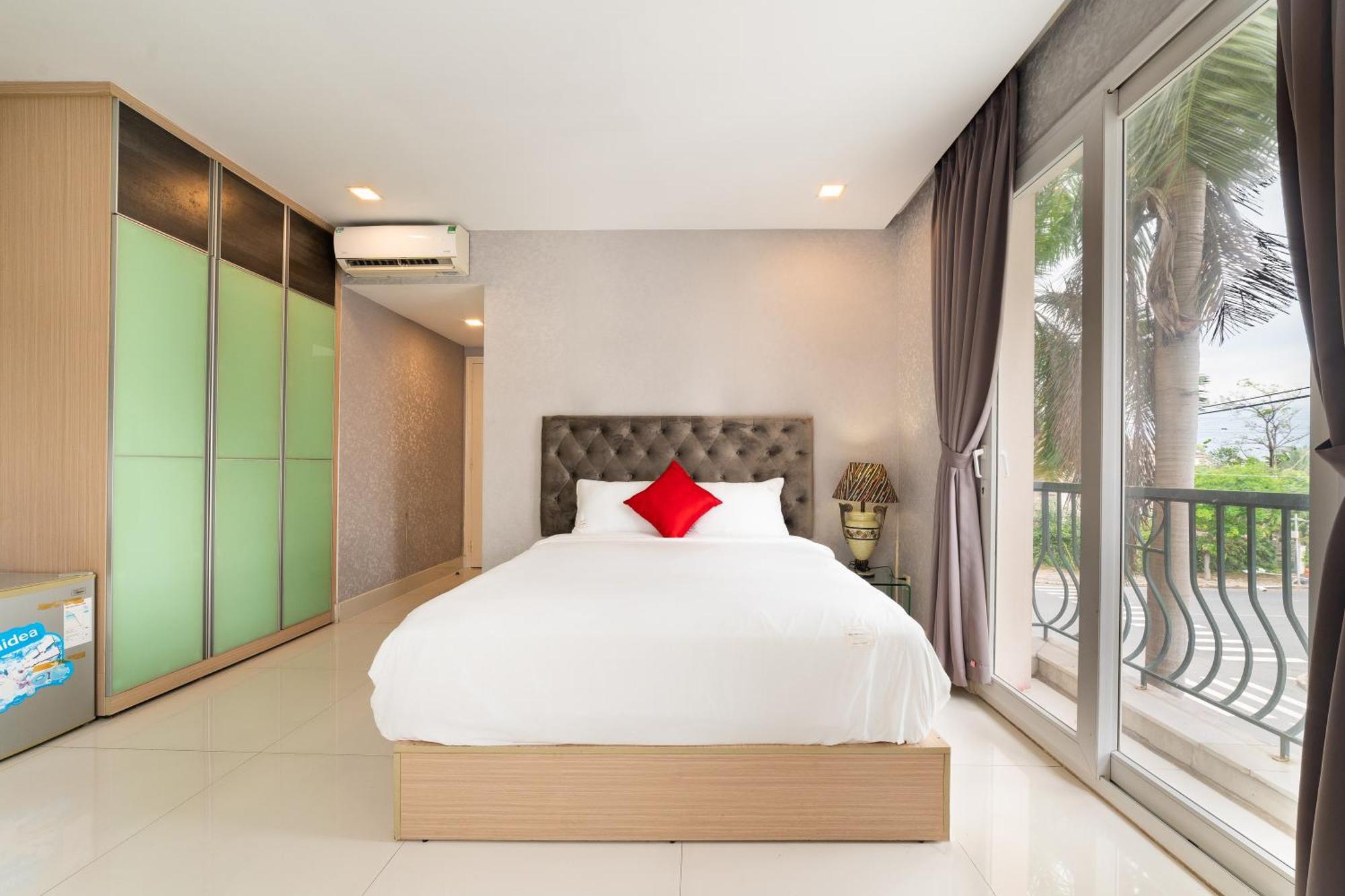 Dancentre Luxury Near Secc Formerly Sunshine Garden Ho Chi Minh City